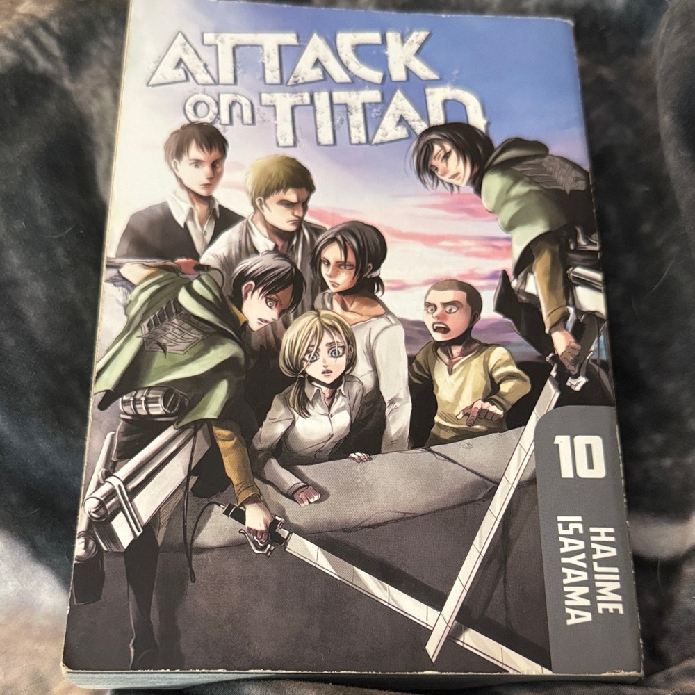 Attack on Titan Vol. 10